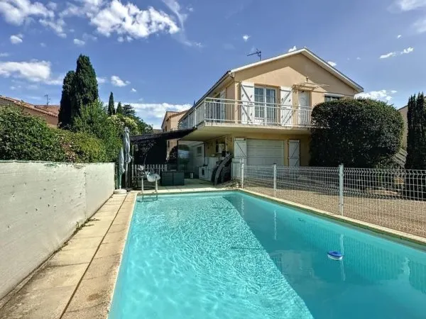 Maison 5 pièces 140 m²