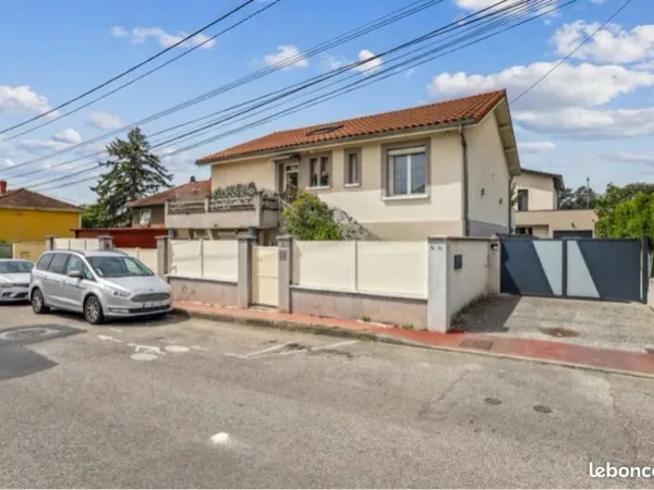 Maison 9 pièces 190 m2