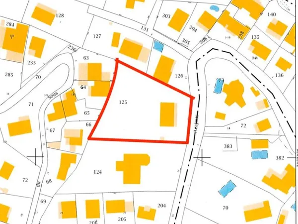 TERRAIN 2000 m² + MAISON T7 A RENOVER - VUE DÉGAGÉE