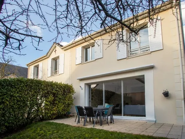 Maison 5 pièces 120m2, 4 chambres, jardin
