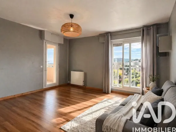 Studio 1 pièce 30 m²