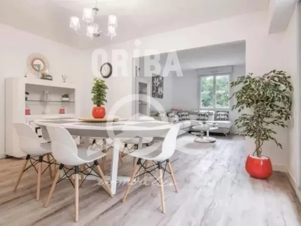 Appartement 4 pièces 84 m²