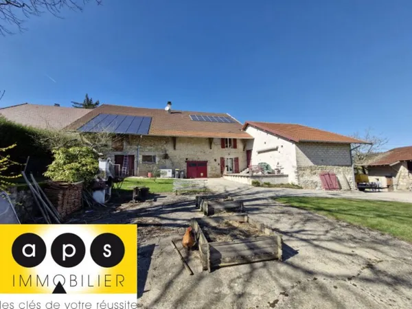 Maison de Village