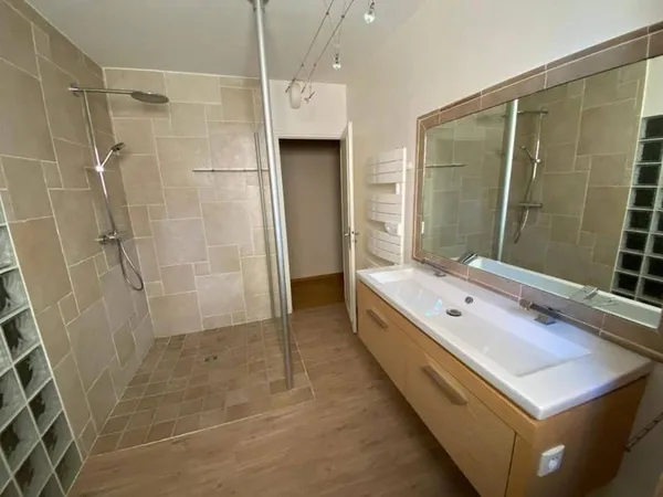 Appartement 4 pièces 107 m²