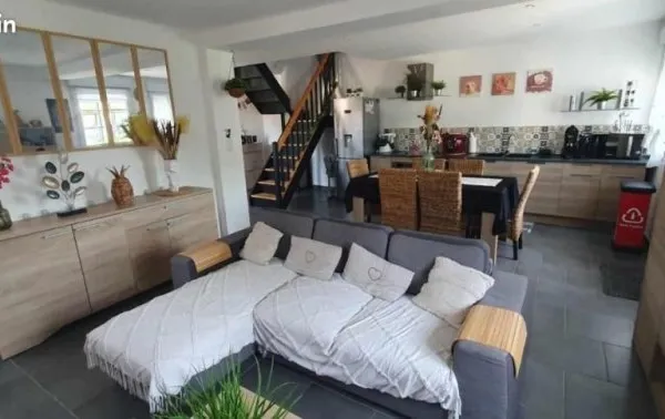 Maison 7 pièces 146 m²