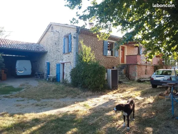 Maison de campagne rénovée 310 m² sur terrain arboré