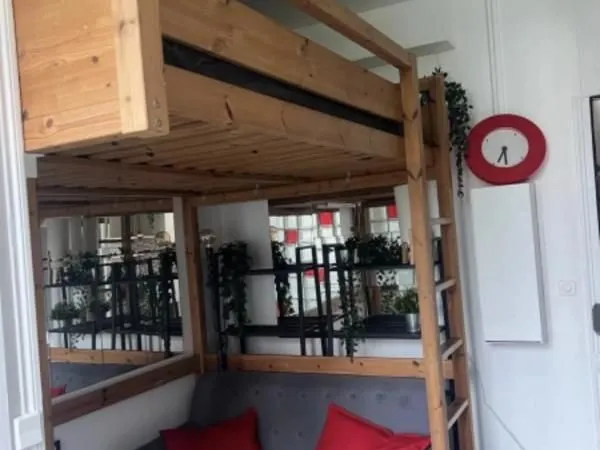 Studio 1 pièce 13 m²
