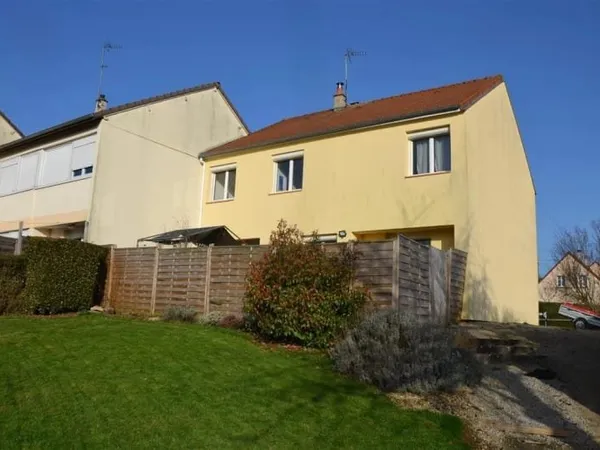 Maison 6 pièces 110 m²