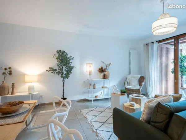 Appartement T3 de 70m² avec grand balcon