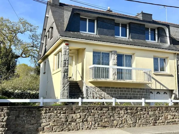 MAISON À VENDRE - VANNES GARE - 113 M2 - 4 CHAMBRES - AVEC A
