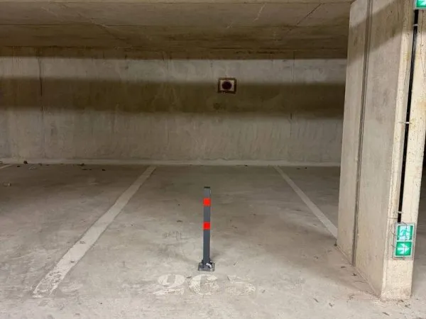 Parking 14 m²