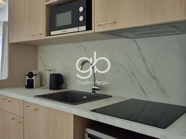 Studio 1 pièce 29 m²