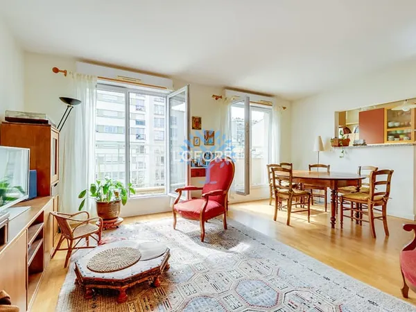Appartement de 4 pièces, 93 m2 avec terrasse de 9.5 m2