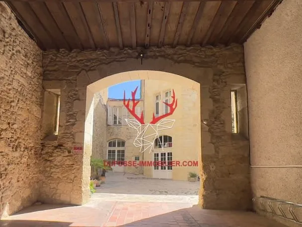 Immeuble de caractère en coeur de ville