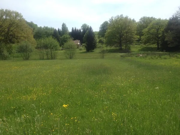 Terrain constructible 800 m²
