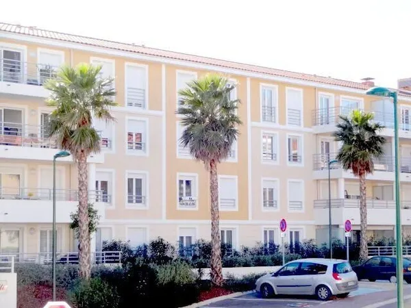 APPARTEMENT STUDIO T1 TERRASSE JARDIN PARKING LA GARDE 83130