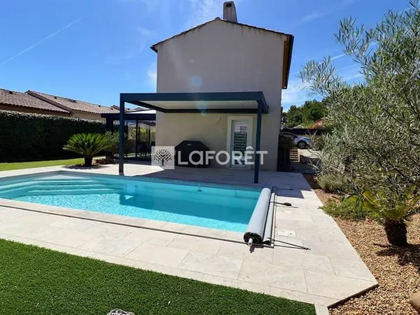 Maison Cuers 4 pièce(s) 90 m2