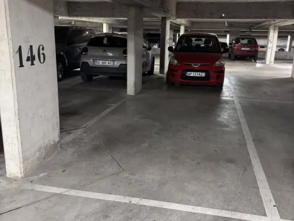 Parking 10 m²