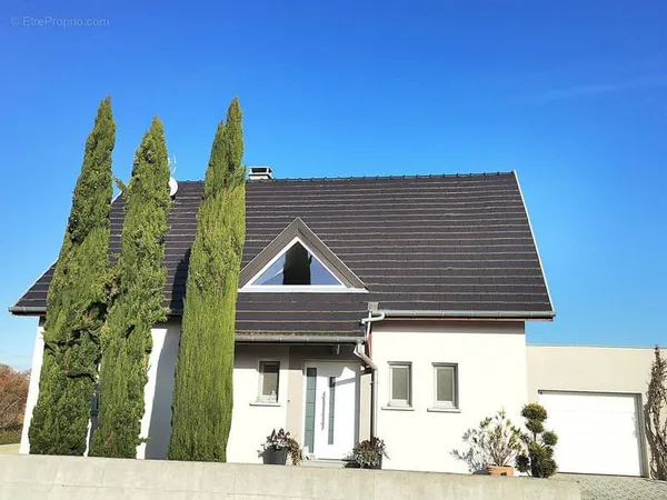 EXCLUSIF - Maison contemporaine de 144 m2 hab. sur 5,91 ares