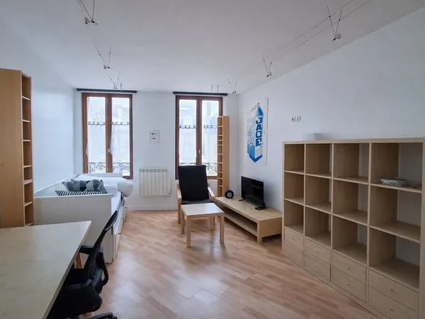 A louer studio meublé quartier Saint Vincent