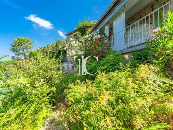 Maison En Pierre 178M² Habitables 5000M² De Terrain Piscine