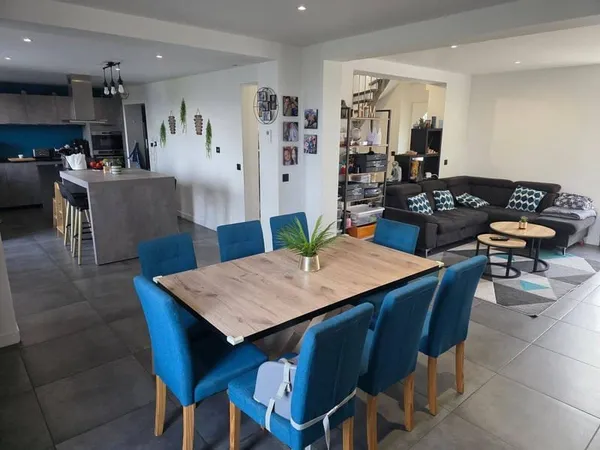 Maison 6 pièces 155 m²