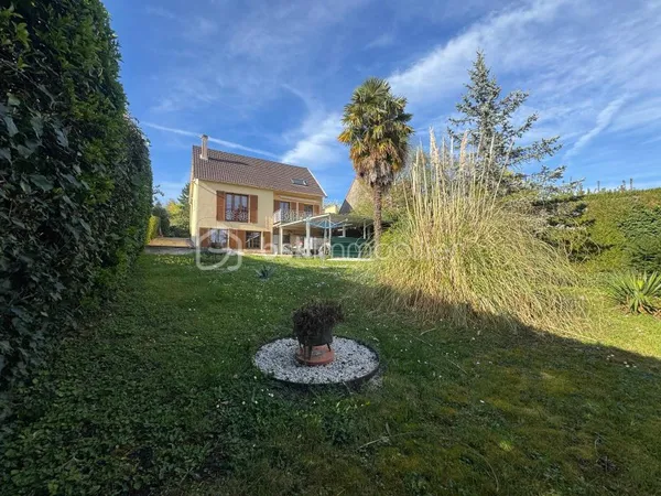 Maison 6 pièces 135 m²