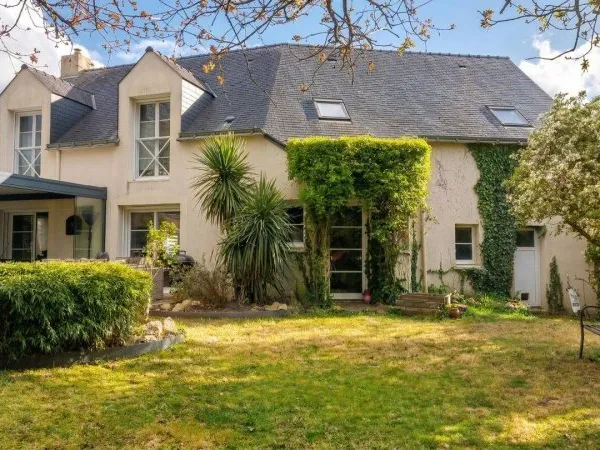 Maison 7 pièces 160 m²