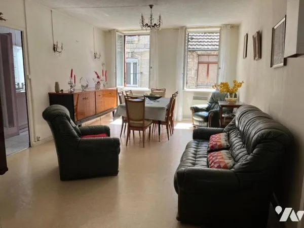 Immeuble 212 m²