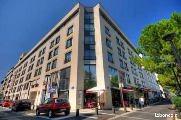 Studio 1 pièce 21 m²