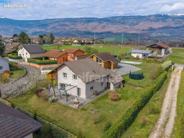 Maison 5 pièces 142 m²