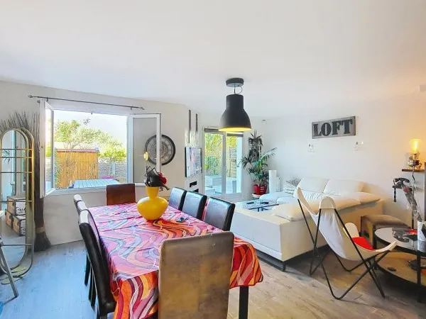 Maison - 5 pièces - 96m²