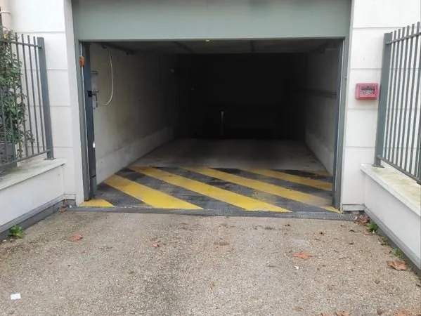 Parking a louer