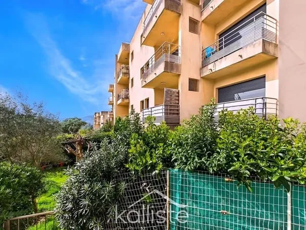 Grand T3 lumineux avec terrasse - Résidence A Spusata - Quartier Madunuccia - Ajaccio