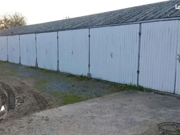 22 garages à vendre