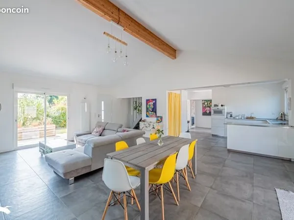 Maison 6 pièces 153 m²