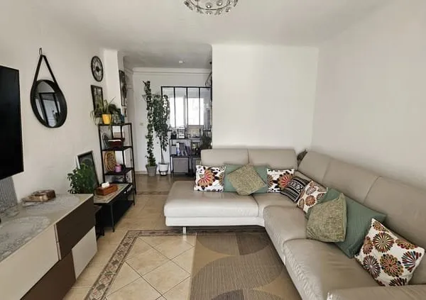 Appartement 4 pièces 83 m2 Nice Ouest Calme et lumineu