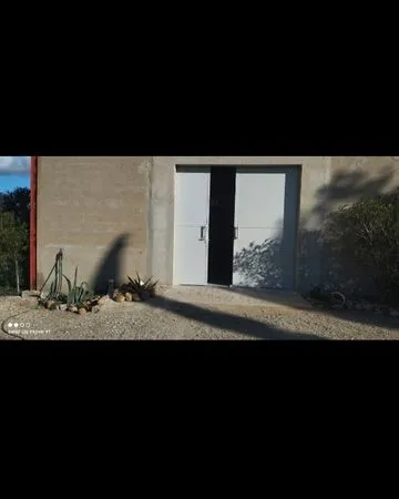 Hangar a louer
