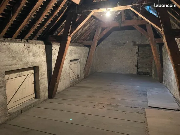 Garde meubles-garage-cave voûtée
