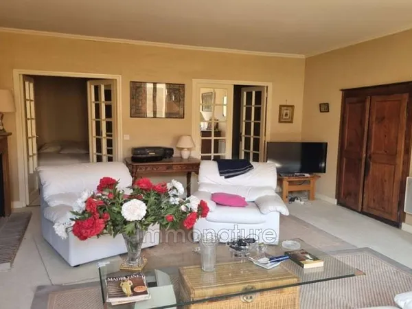Maison 7 pièces 182 m²