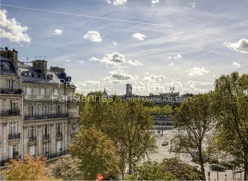Appartement 5 pièces 340 m²