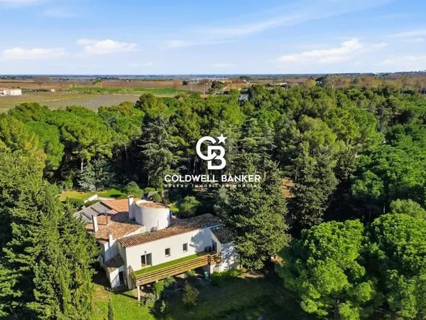 Villa 6 pièces 230m2