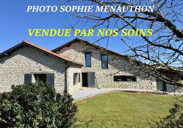 Fermette 7 pièces 200 m²