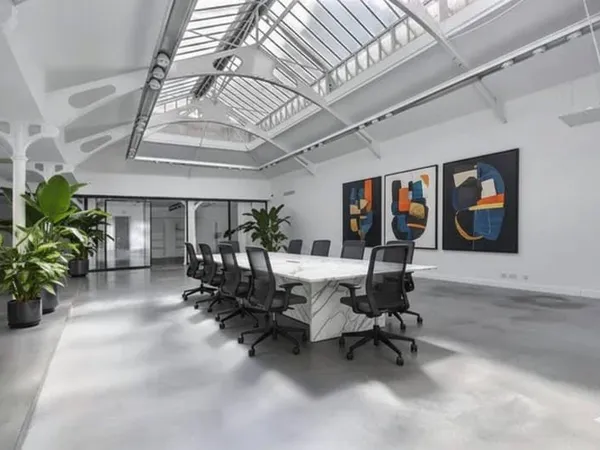 Bureaux 502 m²