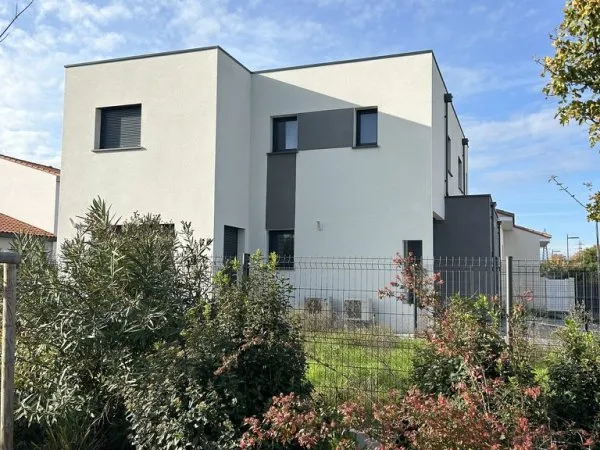 Perepignan : Villa F4, jardin, garage, parkings