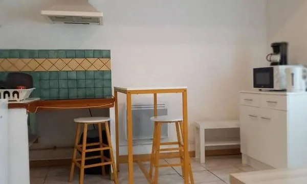 Studio 1 pièce 21 m²