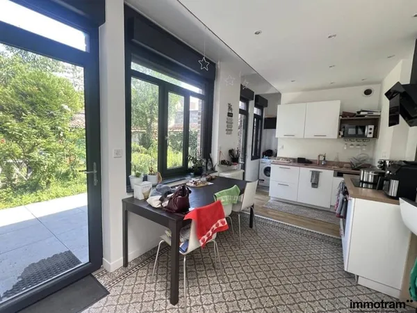 Immeuble de rapport 150 m²