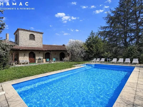 Dardilly - Maison à rénover - 235 m² - Terrain 2 850 m² - Secteur Bois de Serres