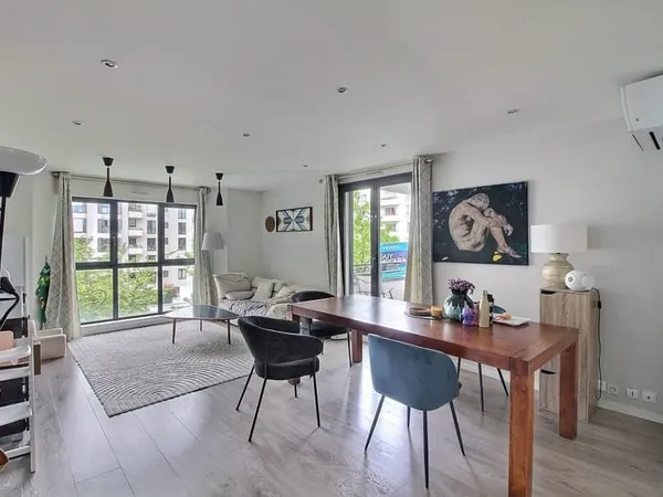 Appartement 5 pièces de grand standing à vendre à Puteaux - Rare sur le marché !