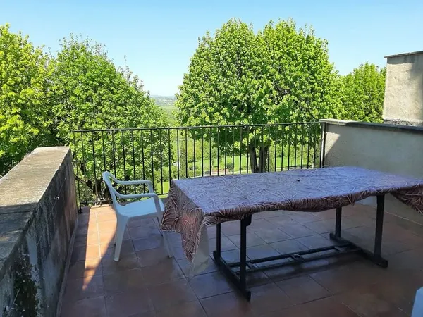 Maison de village en pierres et colombages - 165 m² habitables + terrasse et cave
